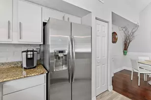 1679 SE Pomeroy St, Stuart, FL 34997 - Photo 12