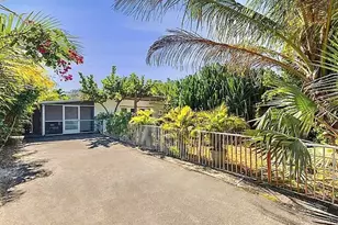 250 NE 13th St, Delray Beach, FL 33444 - Photo 22