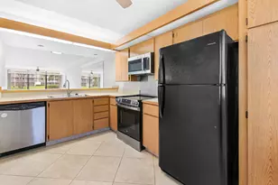 2561 Village Blvd, West Palm Beach, FL 33409 - Photo 10