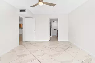 2561 Village Blvd, West Palm Beach, FL 33409 - Photo 18