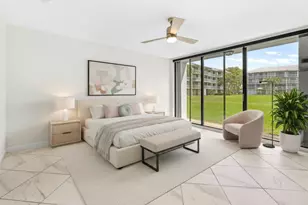 2561 Village Blvd, West Palm Beach, FL 33409 - Photo 12
