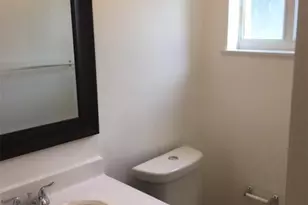 1829 NE 175th St, North Miami Beach, FL 33162 - Photo 18