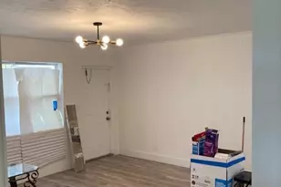 341 SW 15th St, Deerfield Beach, FL 33441 - Photo 2