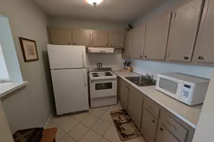 436 Markham T, Deerfield Beach, FL 33442 - Photo 8
