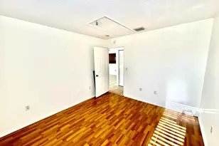 621 NW 78th Terrace, Pembroke Pines, FL 33024 - Photo 18
