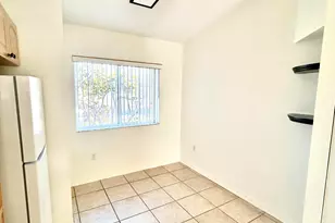 621 NW 78th Terrace, Pembroke Pines, FL 33024 - Photo 8