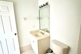 621 NW 78th Terrace, Pembroke Pines, FL 33024 - Photo 24