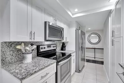 12641 Westhampton Circle #C311, Wellington, FL 33414 - Photo 14