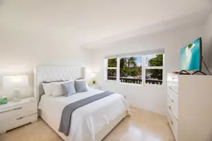 3121 NE 51st St, Fort Lauderdale, FL 33308 - Photo 8