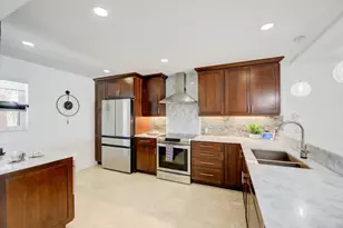 3121 NE 51st St, Fort Lauderdale, FL 33308 - Photo 4