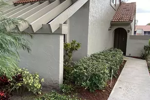 5621 Coach House Cir, Boca Raton, FL 33486 - Photo 1