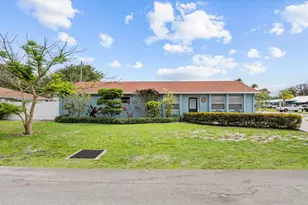 18945 SE Homewood Ave, Tequesta, FL 33469 - Photo 6