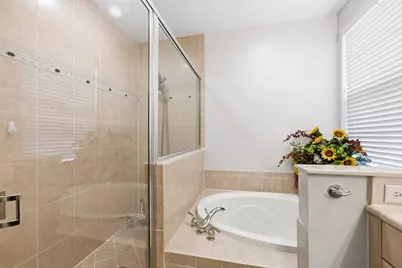 11850 Valencia Gardens Avenue, Palm Beach Gardens, FL 33410 - Photo 18