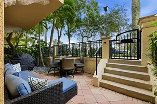 11850 Valencia Gardens Ave, Palm Beach Gardens, FL 33410 - Photo 2
