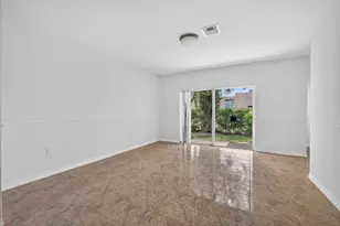 513 Talia Cir, Palm Springs, FL 33461 - Photo 24