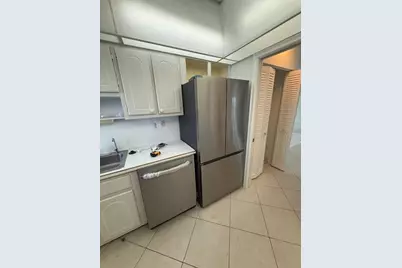 3215 S Ocean Boulevard #911, Highland Beach, FL 33487 - Photo 10