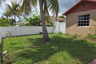 905 S F St, Lake Worth Beach, FL 33460 - Photo 4