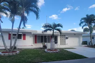 7002 NW 71st Ave, Tamarac, FL 33321 - Photo 2