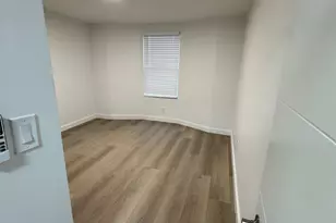 21550 NW 7th Ct, Pembroke Pines, FL 33029 - Photo 14
