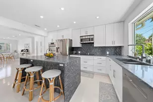 92 S 18th Ave Ave S, Lake Worth Beach, FL 33460 - Photo 6