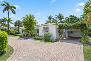 246 Merrain Rd, Palm Beach, FL 33480 - Photo 2