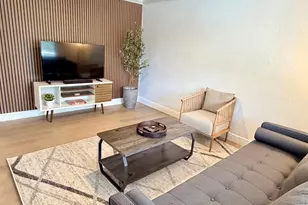 1460 NE 18th St, Fort Lauderdale, FL 33305 - Photo 2