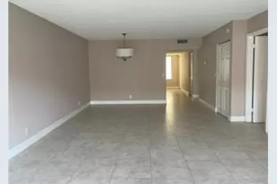 158 Lakeview Drive #202, Weston, FL 33326 - Photo 4