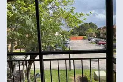 158 Lakeview Drive, Weston, FL 33326 - Photo 34