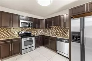 158 Lakeview Dr, Weston, FL 33326 - Photo 6