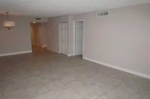 158 Lakeview Dr, Weston, FL 33326 - Photo 20
