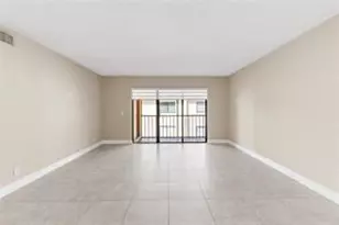 158 Lakeview Dr, Weston, FL 33326 - Photo 24