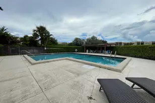 158 Lakeview Dr, Weston, FL 33326 - Photo 30