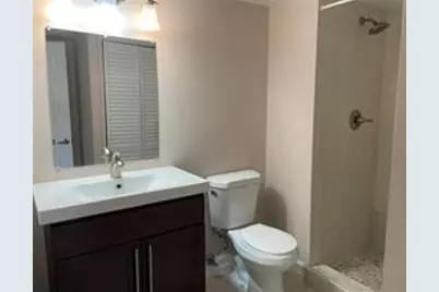 158 Lakeview Drive, Weston, FL 33326 - Photo 16