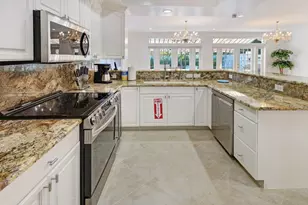 218 Pine Ave, Lauderdale by the Sea, FL 33308 - Photo 8