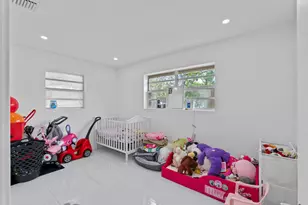 670 SW 29th Ave, Fort Lauderdale, FL 33312 - Photo 16