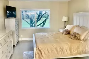 1201 SW 128th Terrace, Pembroke Pines, FL 33027 - Photo 6