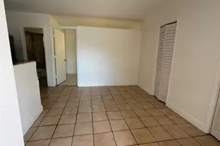 4051 N Dixie Hwy, Oakland Park, FL 33334 - Photo 2