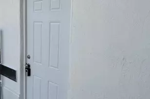 1616 NW 5th St, Fort Lauderdale, FL 33311 - Photo 2