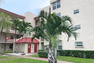 9411 Evergreen Pl, Davie, FL 33324 - Photo 18