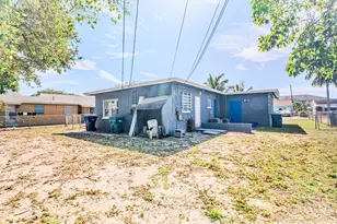 112 W 34th St, Riviera Beach, FL 33404 - Photo 4
