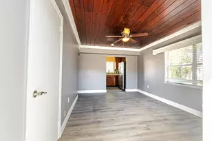112 W 34th St, West Palm Beach, FL 33404 - Photo 2