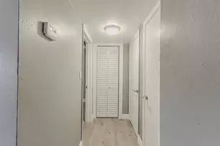 112 W 34th St, West Palm Beach, FL 33404 - Photo 4