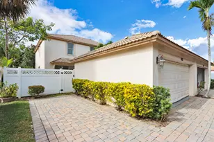 8021 Murano Cir, Palm Beach Gardens, FL 33418 - Photo 24