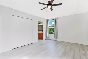 8021 Murano Cir, Palm Beach Gardens, FL 33418 - Photo 12