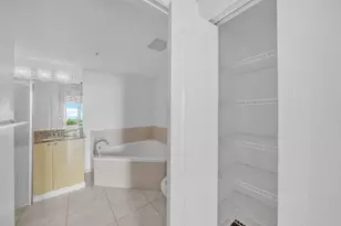 1830 Radius Dr, Hollywood, FL 33020 - Photo 20
