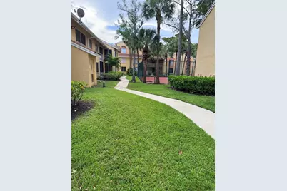 998 Coral Club Drive #998, Coral Springs, FL 33071 - Photo 2
