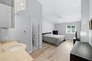 2445 NE 14th St, Pompano Beach, FL 33062 - Photo 18