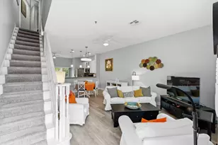 2445 NE 14th St, Pompano Beach, FL 33062 - Photo 18