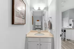 2445 NE 14th St, Pompano Beach, FL 33062 - Photo 16