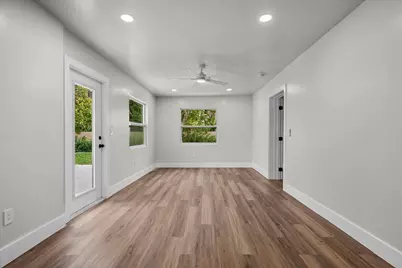 426 Bayberry Drive, West Palm Beach, FL 33403 - Photo 10